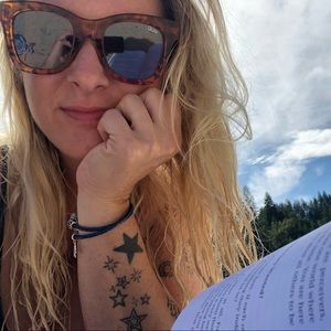 Meet your Posher, Dede